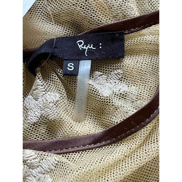 Anthropologie RYU Embroidered Top Sm Scalloped BOHO Bell Sleeve Overlay Blouse - Picture 5 of 9